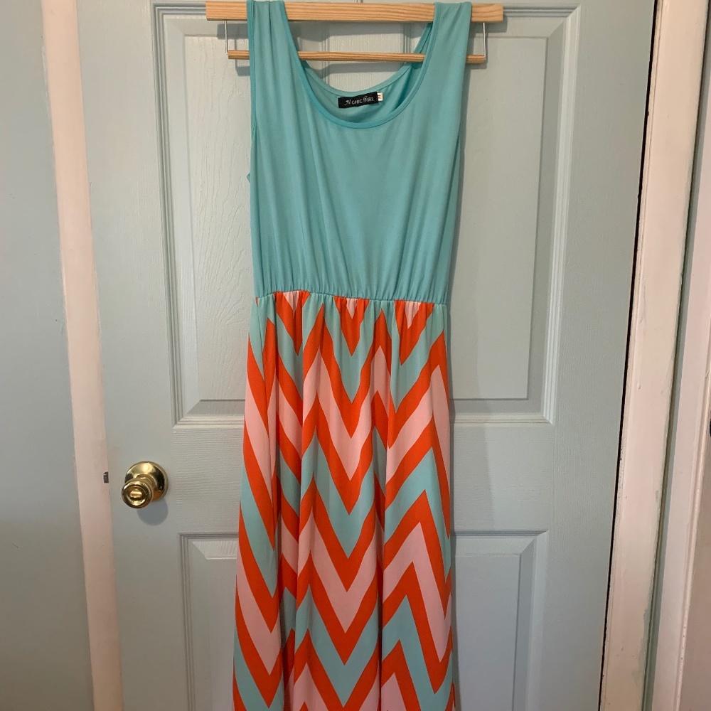 Retro Patterned Polyester Maxi Dress Size M